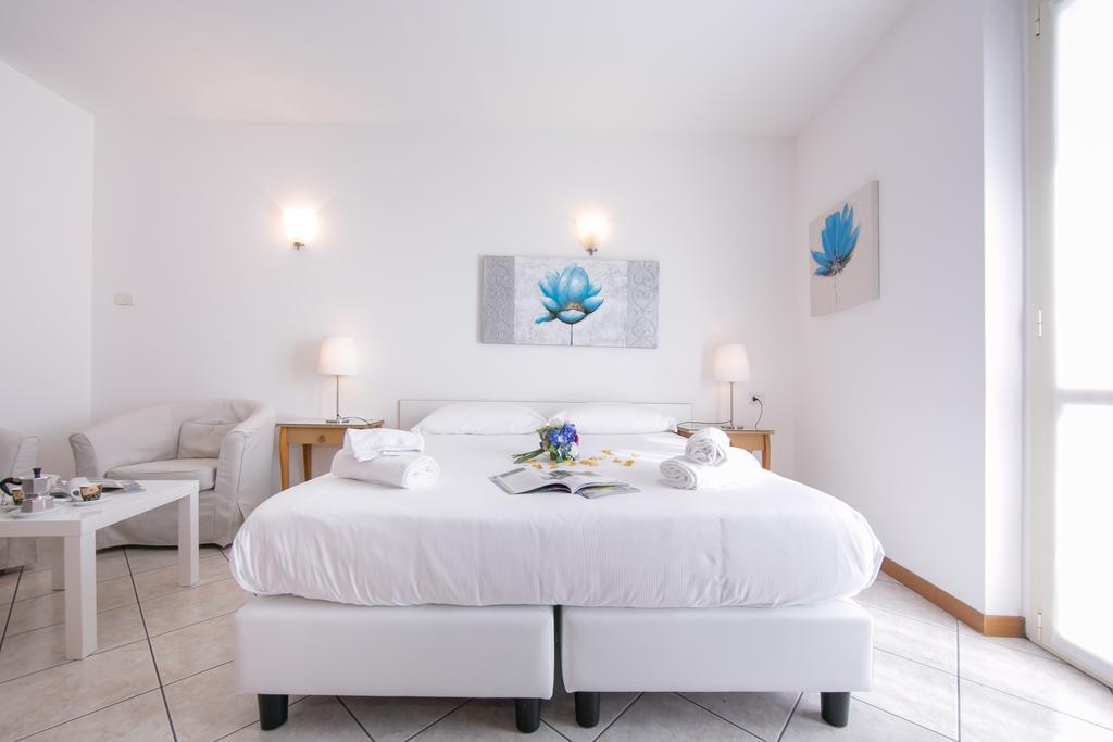 Residence Riva Del Lario Gravedona Ngoại thất bức ảnh