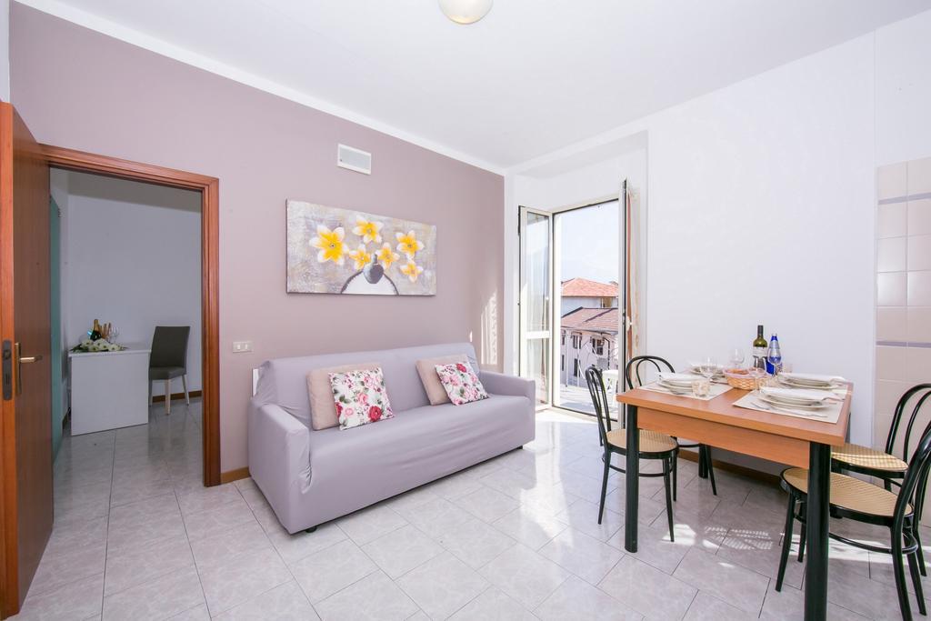 Residence Riva Del Lario Gravedona Ngoại thất bức ảnh