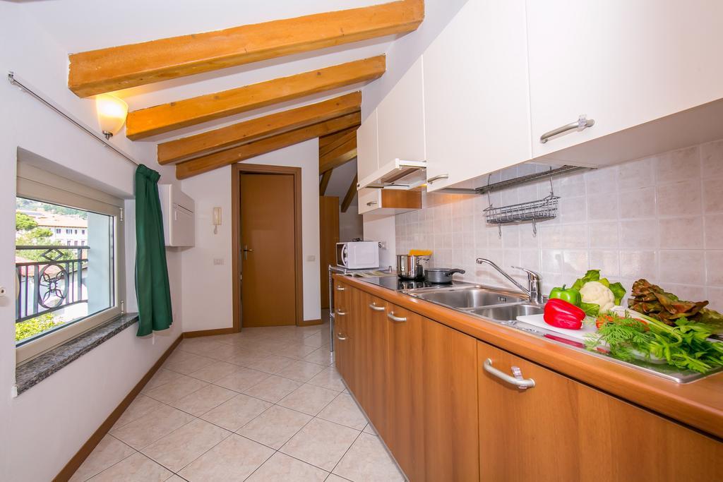 Residence Riva Del Lario Gravedona Ngoại thất bức ảnh