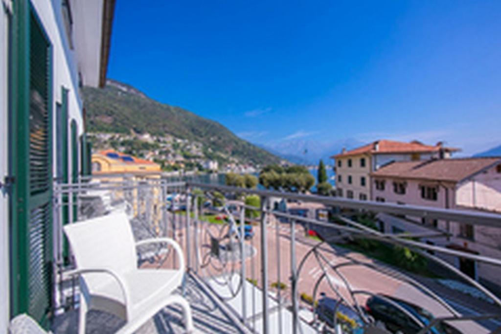 Residence Riva Del Lario Gravedona Ngoại thất bức ảnh