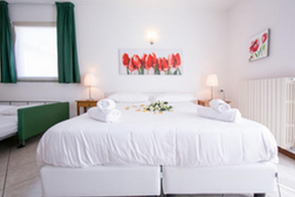 Residence Riva Del Lario Gravedona Ngoại thất bức ảnh