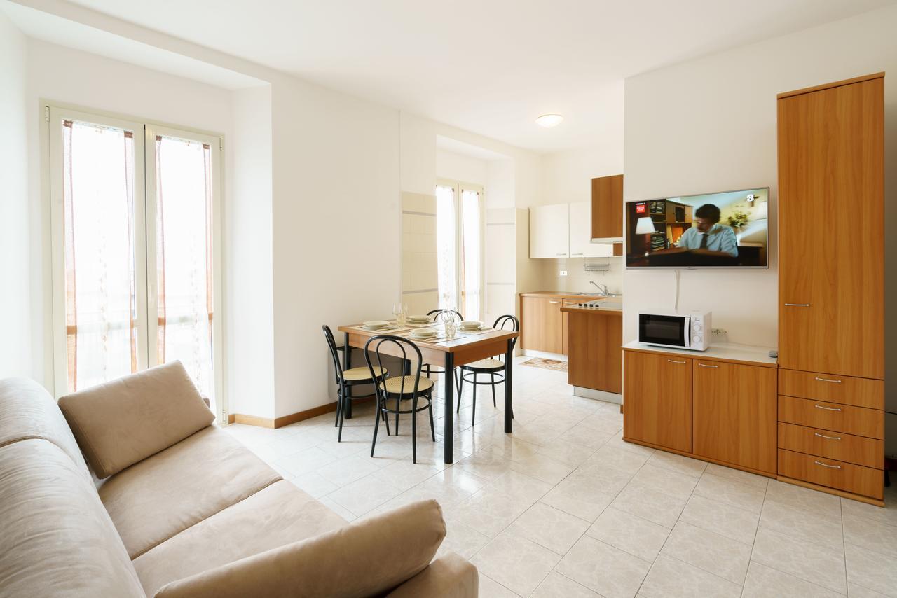 Residence Riva Del Lario Gravedona Ngoại thất bức ảnh